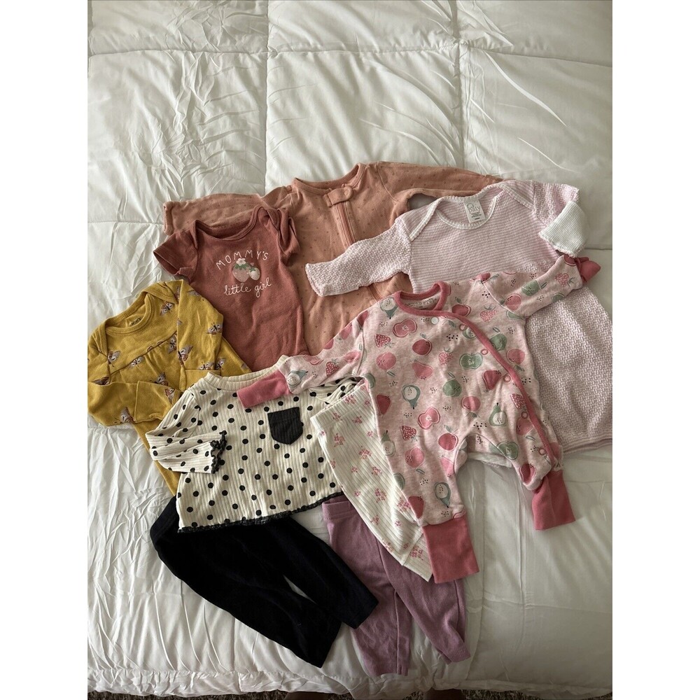Girls Infant New Born 9 Pc Lot Clothing Mixed Outfits Sleeper